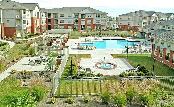 1st image of 984 Trellises Dr APT 130
