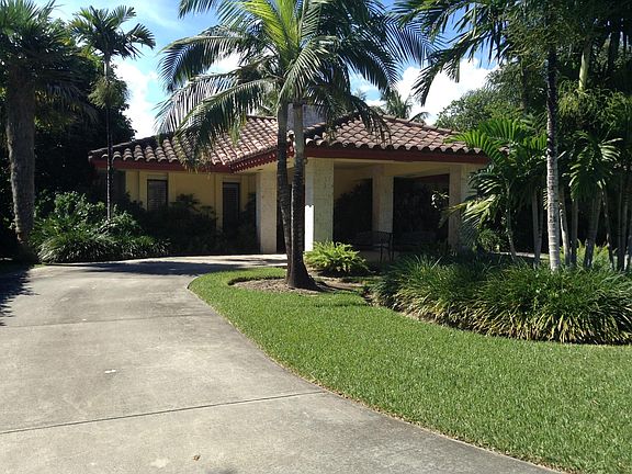 5th image of 15350 SW 83rd Ct