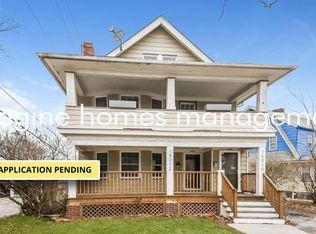 15012 Hilliard Rd, Lakewood, OH