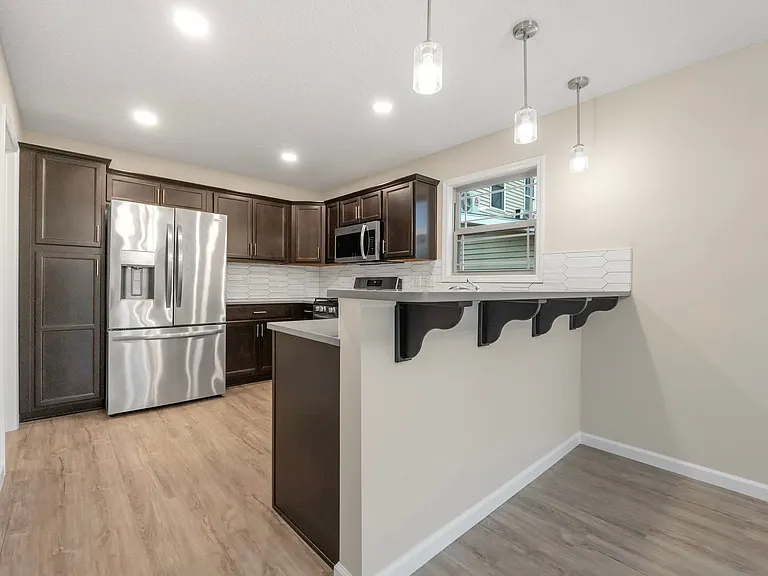 305 E Toledo St — Photo 18
