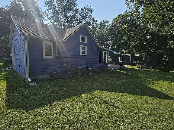 4th image of 203 S Hassebroek St
