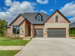 10109 SW 27th St, Yukon, OK 73099