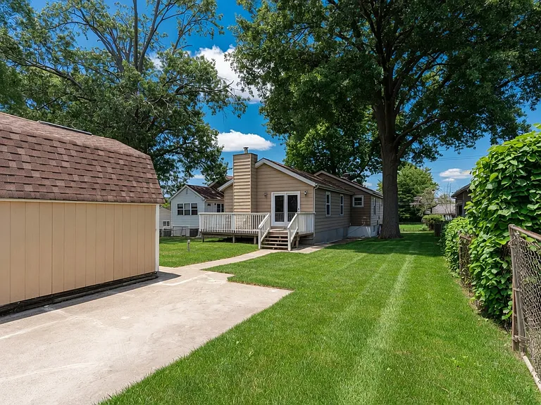 2415 Telegraph Rd — Photo 39