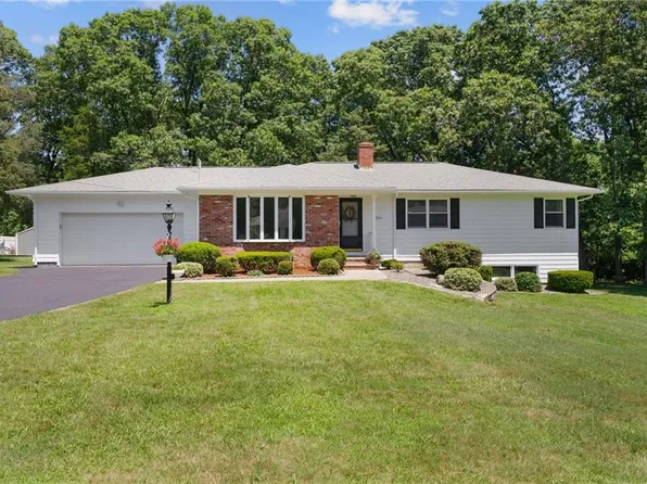 1 Granite St, Warwick, RI 02886