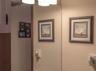 1167 S Briarcliff Cir, Wichita, KS 67207