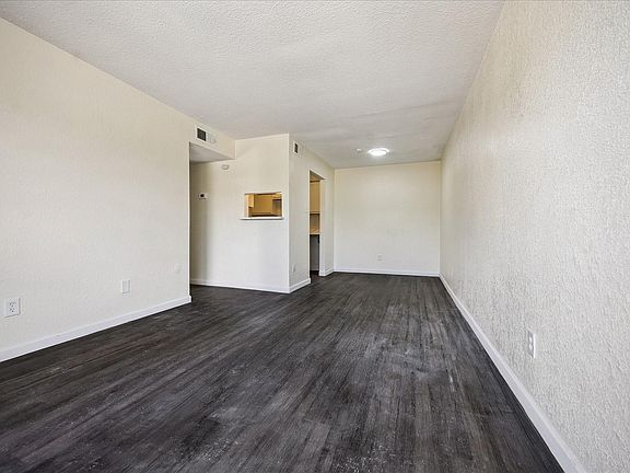 3rd image of 8100 Creekbend Dr APT 192