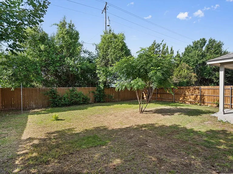 1322 Tumbling River Dr — Photo 25