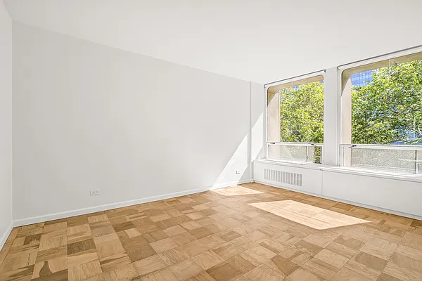 Rented by Berkshire Hathaway HomeServices New York Properties | media 20