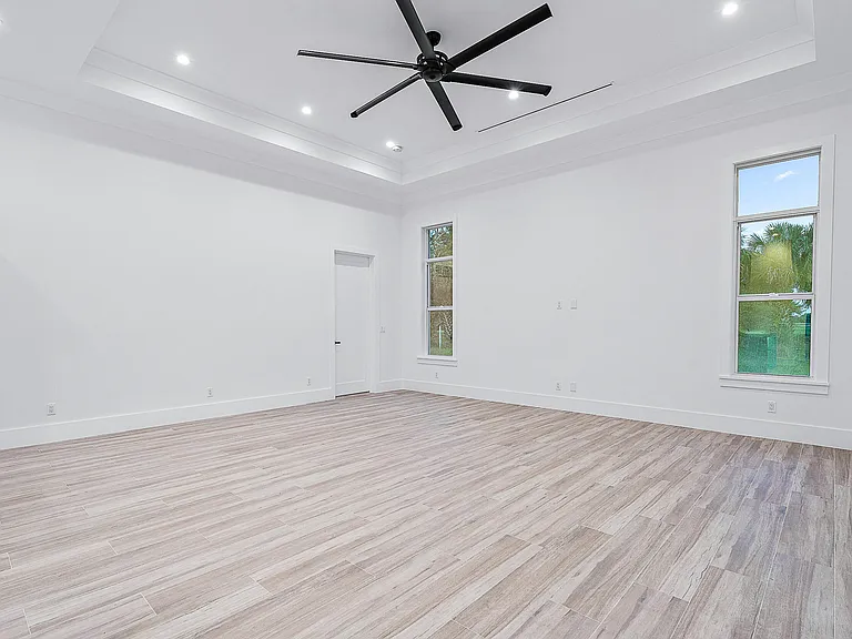 18211 SE Old Trail Dr W — Photo 23