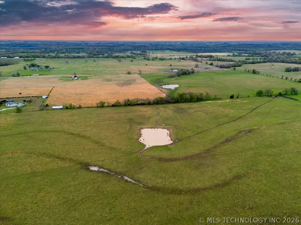 6 S 4360th Rd, Vinita, OK 74301