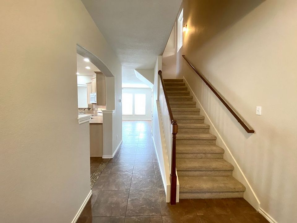 1st image of 21518 La Pena Dr