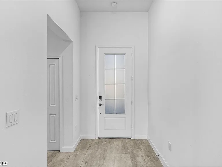 11151 Timber Creek Dr E — Photo 5