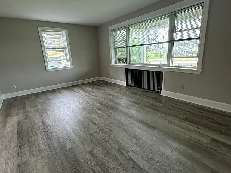 64 Lyman St #1-R — Photo 9