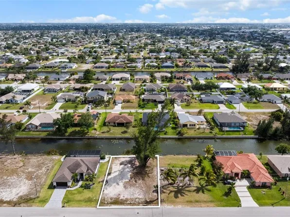 216 SE 15th Ter #29, Cape Coral, FL 33990