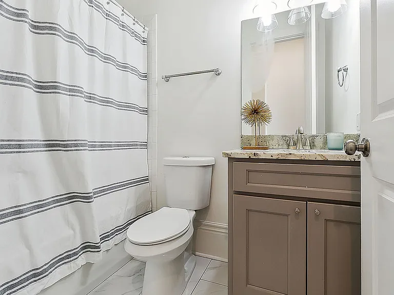 2123 S Liberty St — Photo 11
