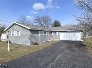 1373 Military Rd, Zanesville, OH 43701