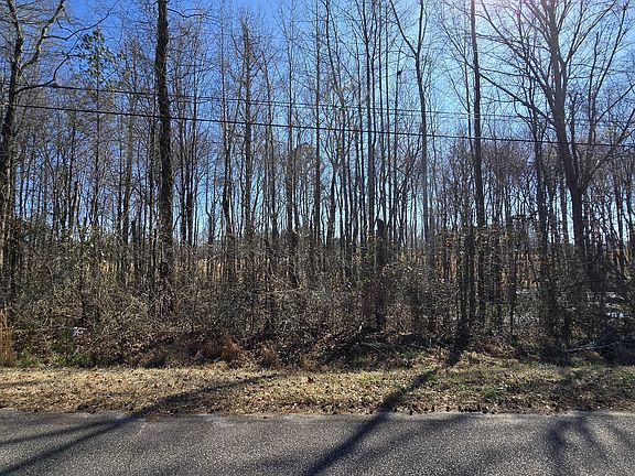 5th image of 1110 Spring Creek Cir