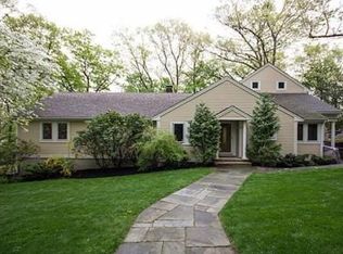 32 Druid Hill Rd, Newton, MA 02461
