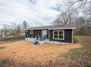 493 Akins Rd, Chickamauga, GA 30707