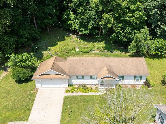 5th image of 1001 Brookview Ct