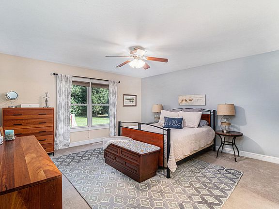 4th image of 8682 Camomile Dr