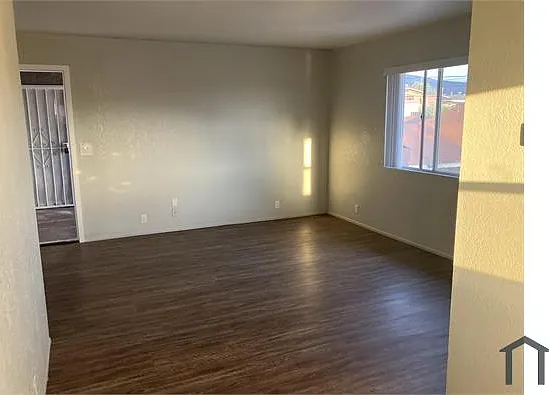 735 Grand Ave #103