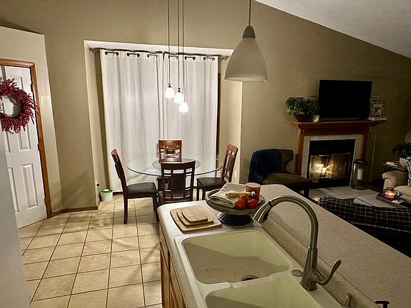 Kitchen and dining area