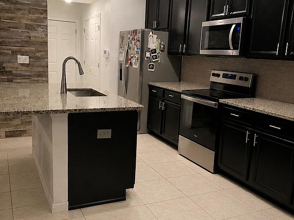 5th image of 15061 Willow Arbor Cir