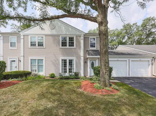 569 Westminster Cir, Roselle, IL 60172