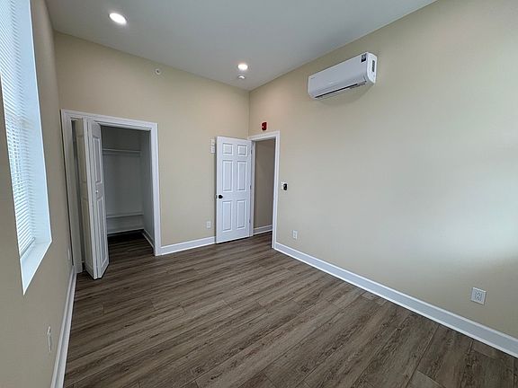 5th image of 3609-11 N 5th St #2D