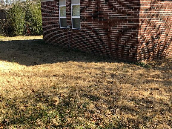 2nd image of 1609 N 29th St