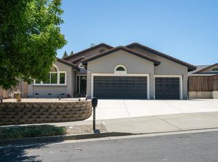 2245 Fox Glen Dr, Fairfield, CA 94534