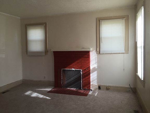 2nd image of 1415 Jourolman Ave