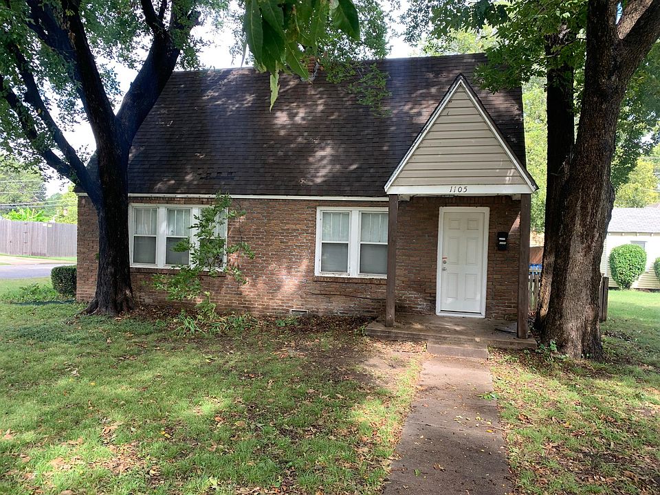 Brookside duplex on corner lot