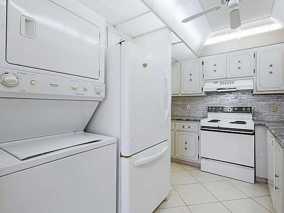4th image of 2500 Black Olive Blvd APT 101