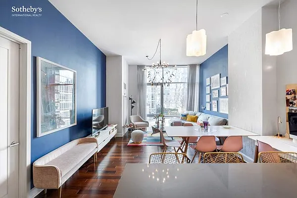 Rented by Sotheby's International Realty | media 14