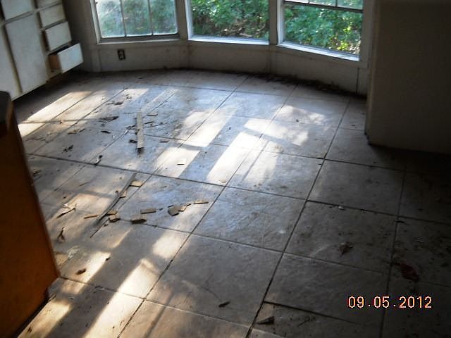 2nd image of 623 Lee Anding Road Ext