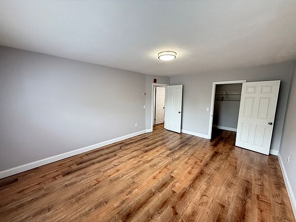 5th image of 80 Locust Ave #C410