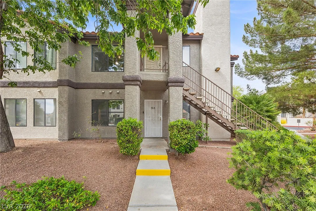 2 bed, 2.0 bath, 1162 sqft, $1,370 — Photo 3