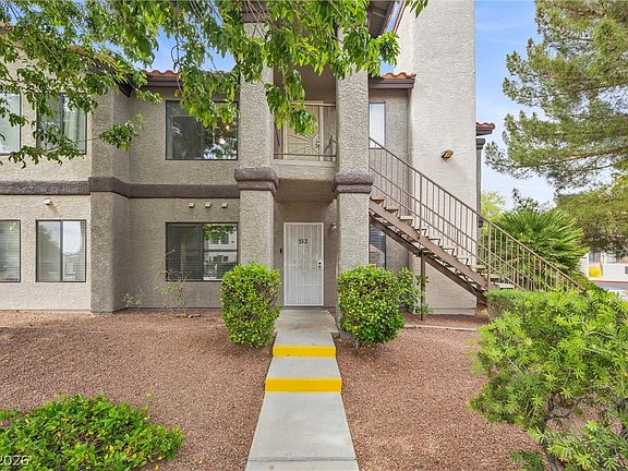 3rd image of 1575 W Warm Springs Rd Unit 513