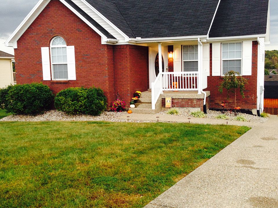 1st image of 220 Holly Marie Dr
