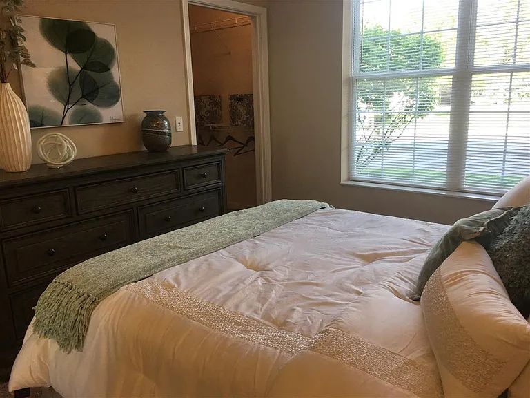 Remington Apartment Homes — Photo 24