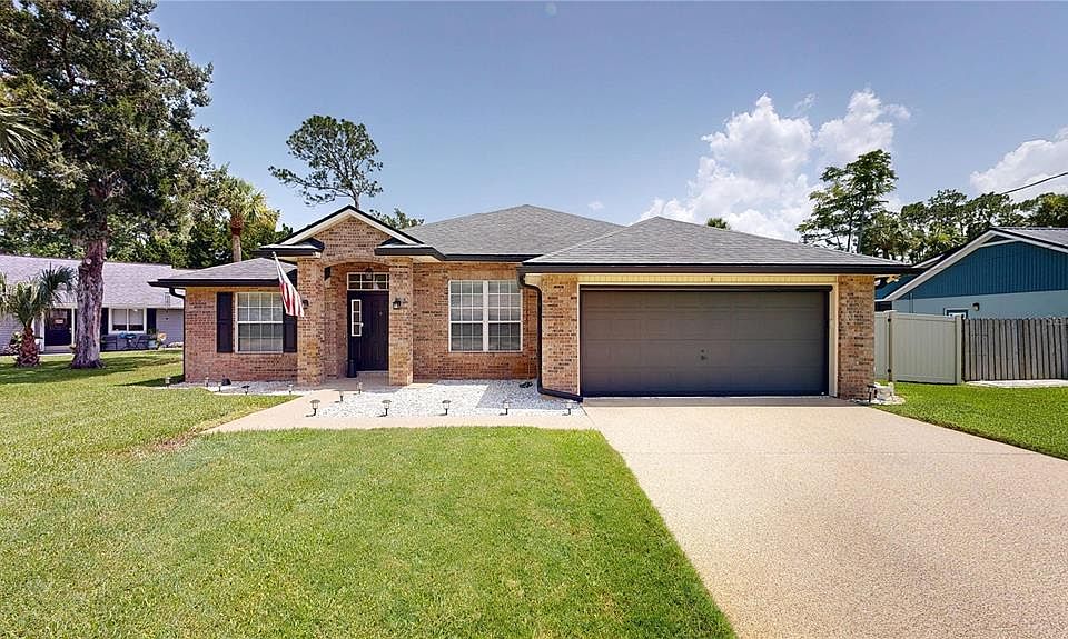 1st image of 6 BRADLEY PLACE