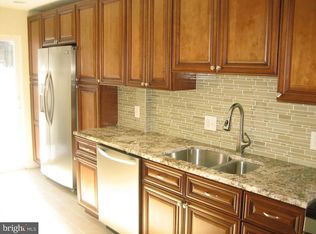 138 Roseberry St, Philadelphia, PA 19148