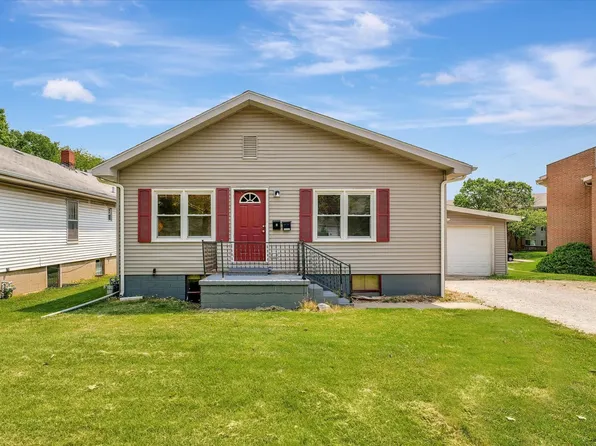 1506 Philo Rd, Urbana, IL 61802