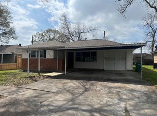 1317 Susan St, Pasadena, TX 77506
