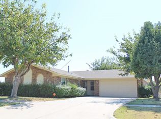 1605 NW 72nd St, Lawton, OK 73505