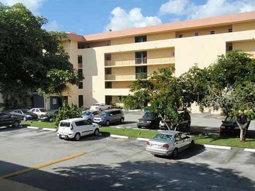 1st image of 870 NW 87th Ave APT 511