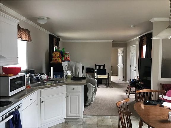 5th image of 105 Cooper Ln