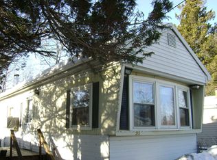 95 Berkeley St, Tewksbury, MA 01876